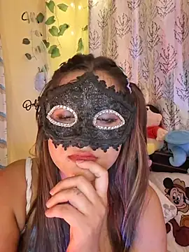 kiara_97 (F young) - Dance in Underwear !