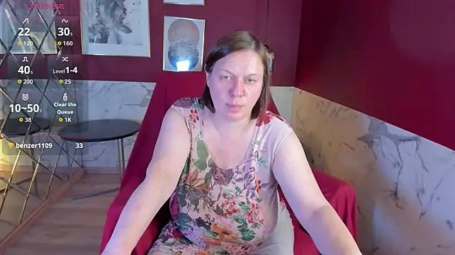 kellyperfection (F mature) - full nude dance on heels