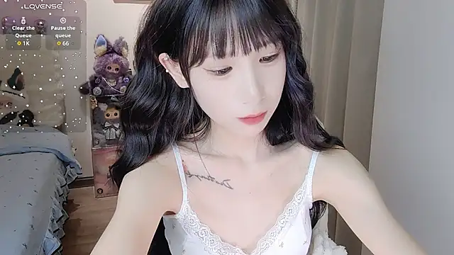 M-OTT_