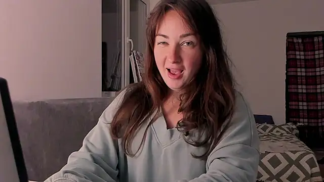 cclandestina (F young) - Warming up conversation)
