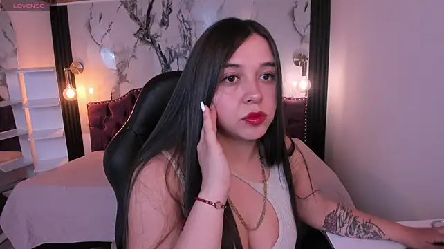 isabella_max7 live cam on StripChat