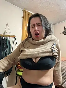 latinfemale
