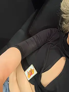 samy_vsn live cam on StripChat