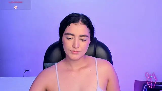 Kathiaa-lee live cam on StripChat