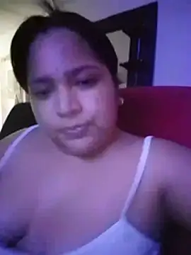 Angelly_ricura live cam on StripChat