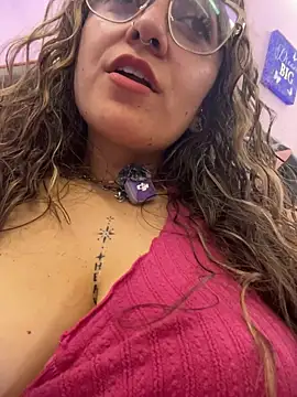 SammyGomez live cam on StripChat