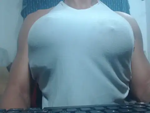 DanielaMuscleTS