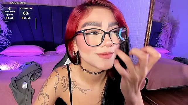 Nezukoo_1 live cam on StripChat