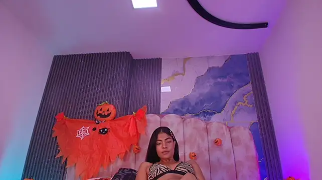 hot_dione live cam on StripChat