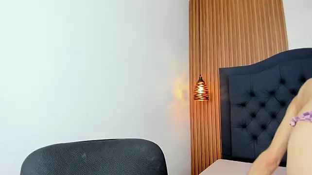 victoria__gil (F milf) - OIL MY TITS