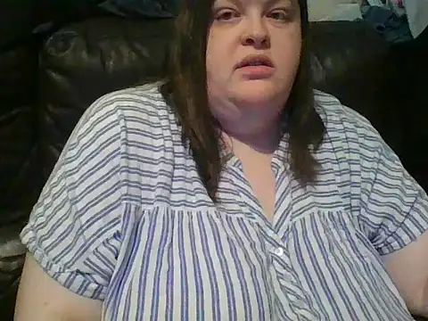 CurvyKirstiesX