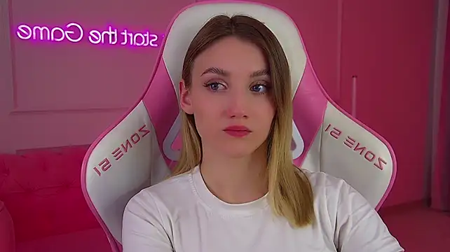 StacyEvances live cam on StripChat