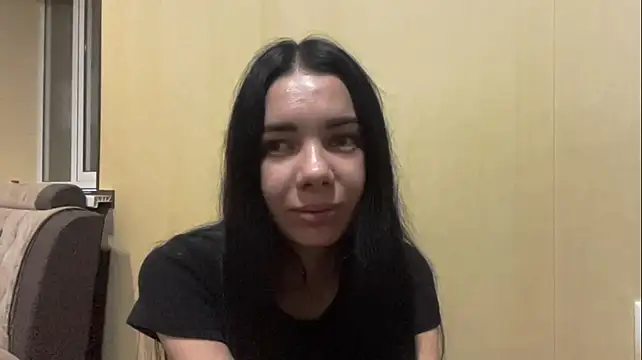 HazelRhoten live cam on StripChat