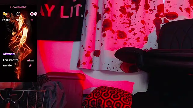Silentmary live cam on StripChat