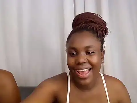 Nasty_assie live cam on StripChat