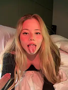 curchez_ (F young) - Make me happy