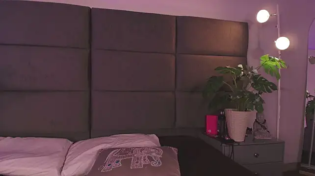 Megan_Beaumontx