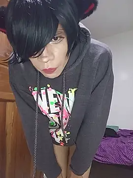 NekoboiPetiole live cam on StripChat