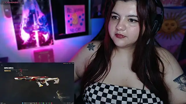 Annee23 live cam on StripChat