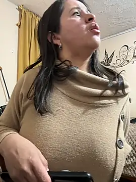 latinfemale