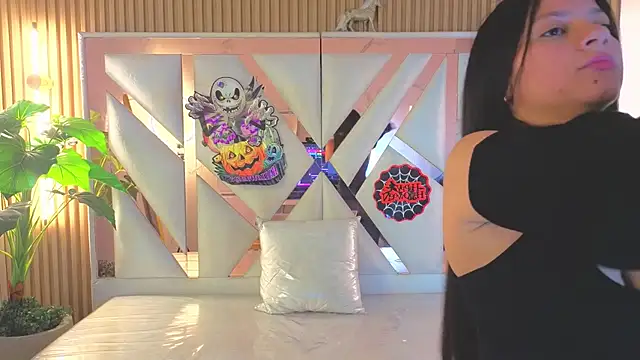 RaeDoll_t