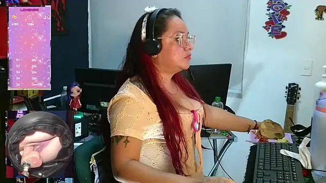 kyobiker live cam on StripChat