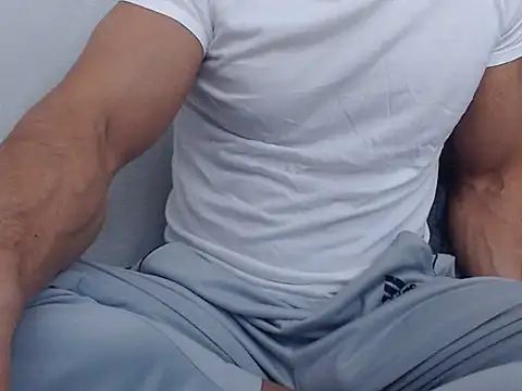 MikeyMaXXX