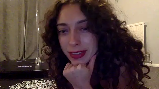 LydiaMayx