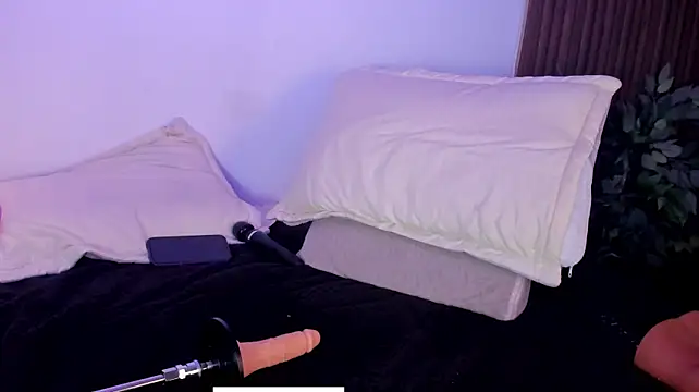 Camila_dupont live cam on StripChat