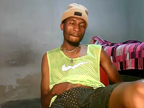 chocolateberetta75 (M young) - NAKED 5 MINS