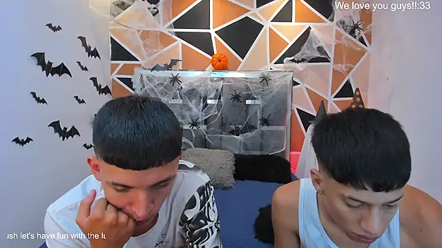juan_nd_steven (Ask my age) - Lick ass near camera