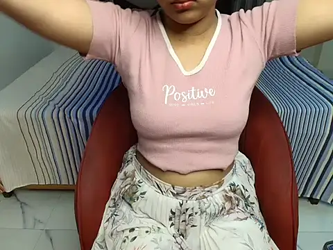 Hot-kavya live cam on StripChat