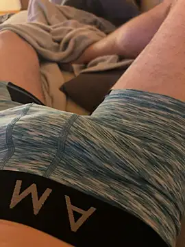 nightbound99 live cam on StripChat