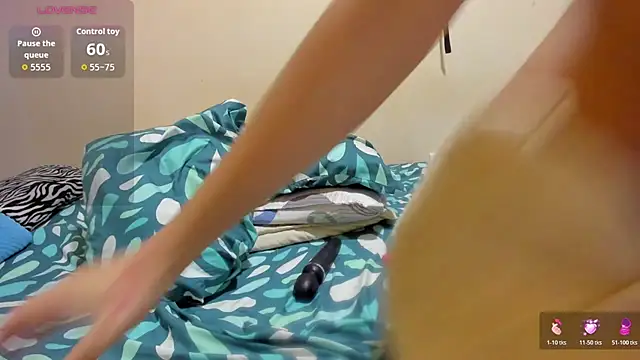 samara_stom live cam on StripChat