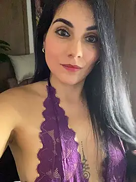Miaswwe live cam on StripChat