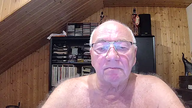 biggandybig live cam on StripChat
