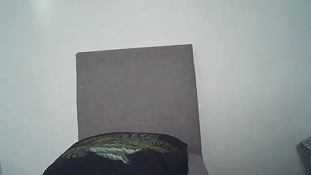 sasha_cosmic_qf2t1 live cam on StripChat