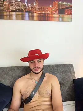 AmadeoWild live sex cam