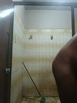 Comandante06 live cam on StripChat