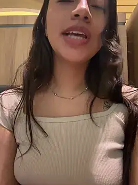 CocoaGigiMuse live sex cam