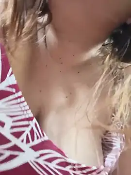 Sweetlorie_83