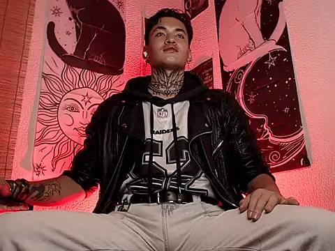 AlecBanne_