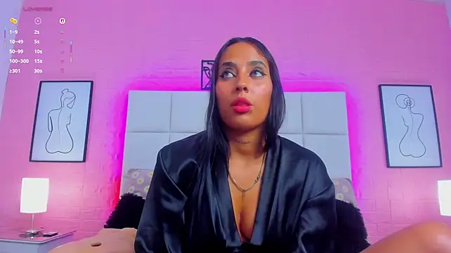 charlotte_kisss