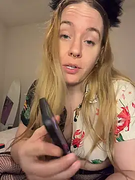 peachyparisss