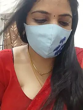 tamilrojaodi Live Webcam on Stripchat