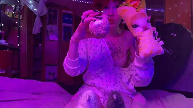 ameli_rouse (M twink) - tease with my lips close to you