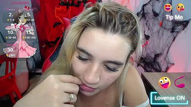 Ambar_lynn01 live cam on StripChat