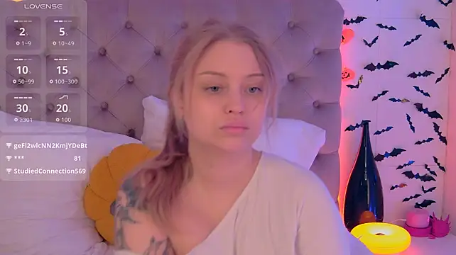 DJDoriss live cam on StripChat