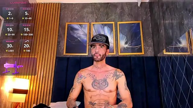 Lancelot_Benwick live cam on StripChat