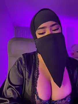 Yasmin_cute live cam on StripChat